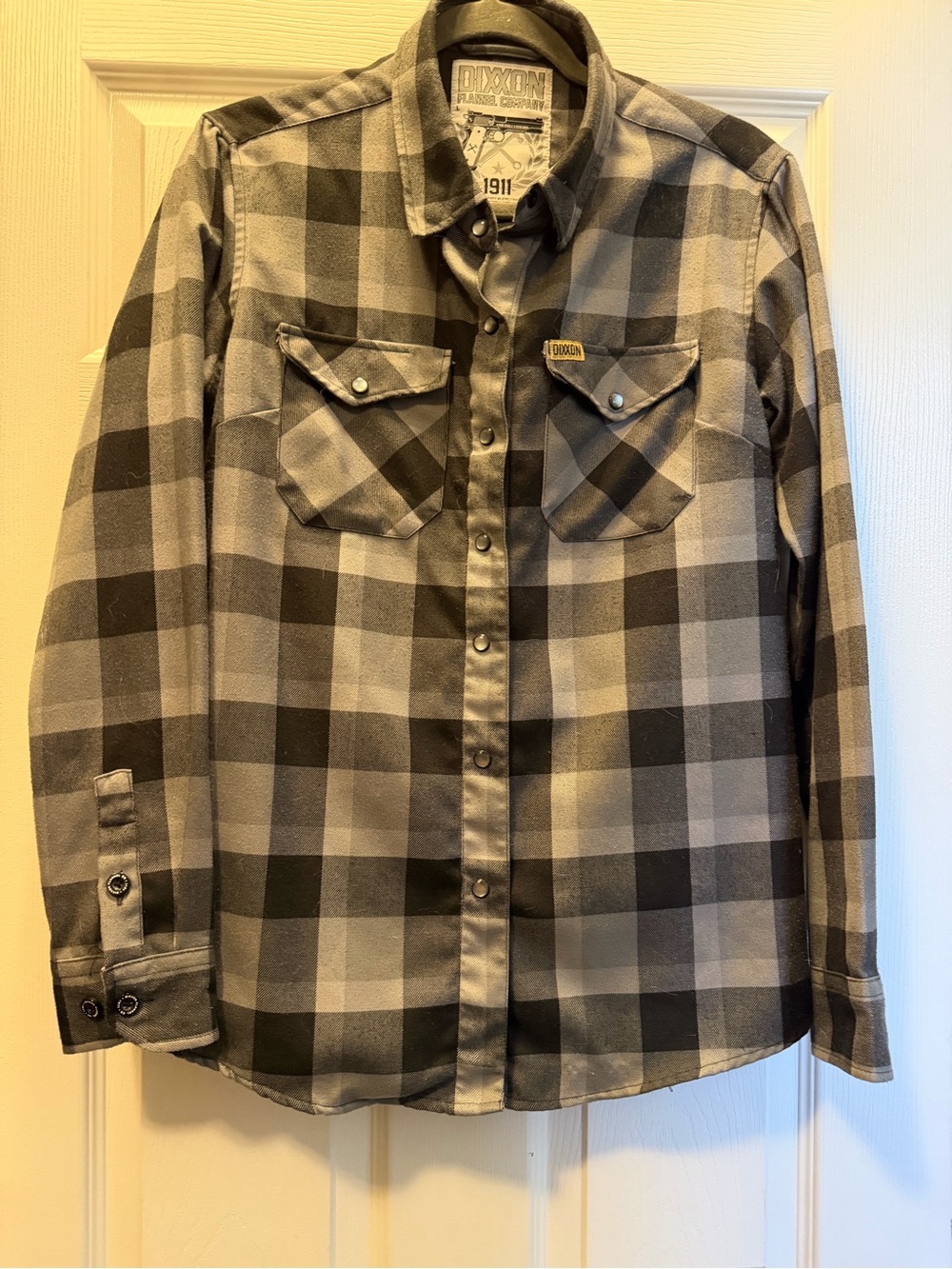 Dixxon Flannel 1911 Button-Front Shirt - Gray Black Plaid